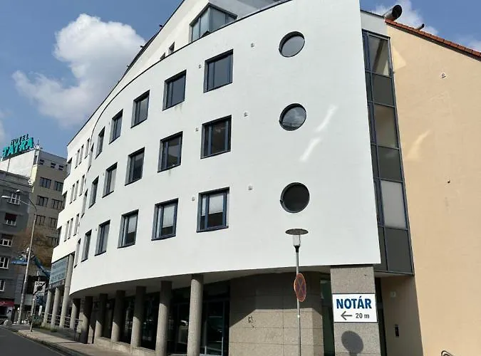 Next To The Presidential Palace Appartement *